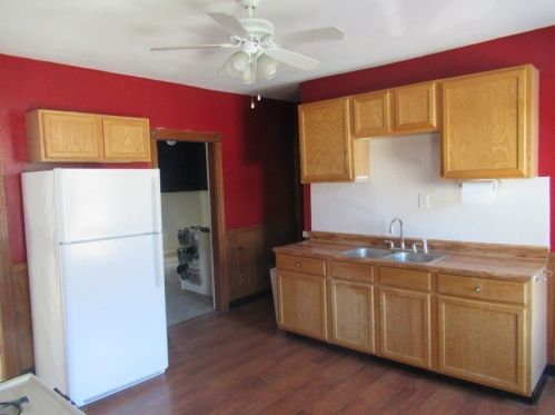 4 Doane St, Worcester MA 01607-1108 exterior