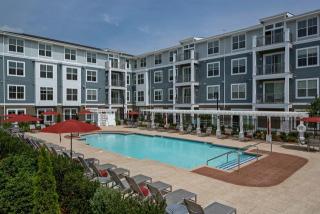 1 Repton Pl, Watertown MA  02472-2435 exterior