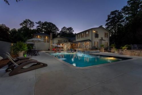 5700 Mill Trace Dr, Atlanta, GA 30338-2732