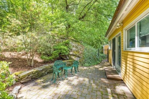 550 Beacon St, Newton MA 02459-2024 exterior