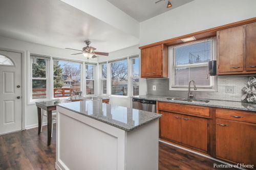 3729 Wenonah Ave, Forest View IL 60402-3949 exterior