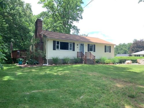 151 Pontoosic Rd, Montgomery MA  01085-4651 exterior