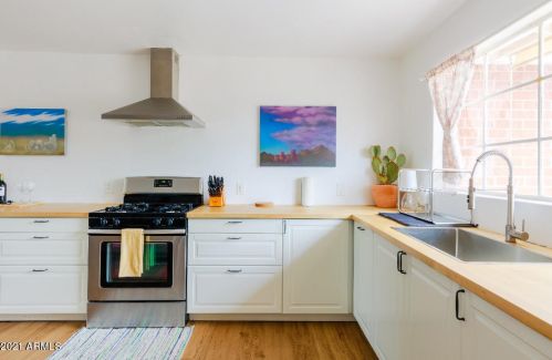 1631 Catalina Dr, Phoenix AZ 85018-7212 exterior