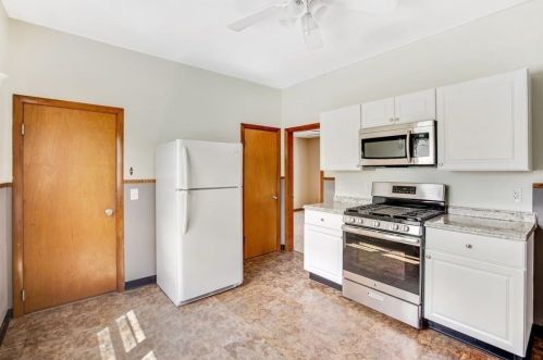 59 Pearl St, Everett MA 02149-1105 exterior