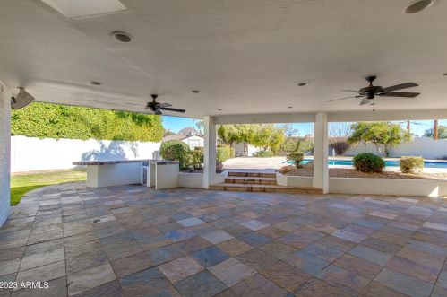 5307 32 Pl, Phoenix AZ 85018-1408 exterior