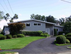 62 Rachel Rd, Newton, MA 02459-2913