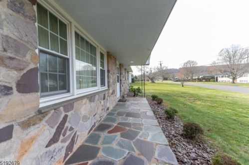 32 Mcentee Rd, Milford, NJ 08848-1835