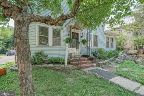 116 Davis St, West Deptford, NJ 08096-5866