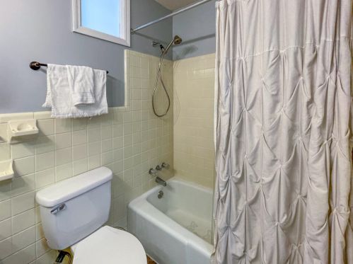 104 Van Buren Ave, Ladson SC 29456-5430 exterior