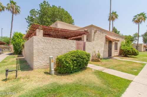 4261 68th Ave, Phoenix, AZ 85033-8260