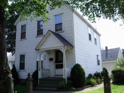 8 Emerald St, Newton, MA 02458-1214