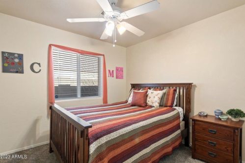 3218 37th St, Phoenix AZ 85018-6304 exterior