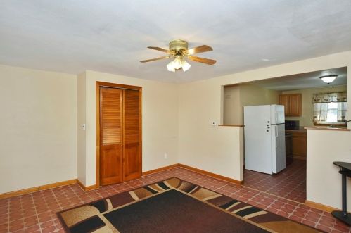 98 Kenberma Rd, Worcester MA 01604-5308 exterior