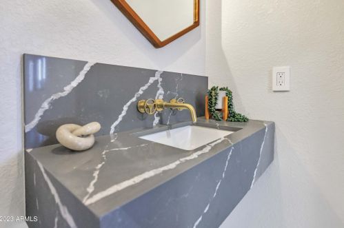 4115 Catalina Dr, Phoenix AZ 85015-6024 exterior