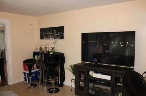 52 Kenneth St, Lawrence MA 01843-2717 exterior