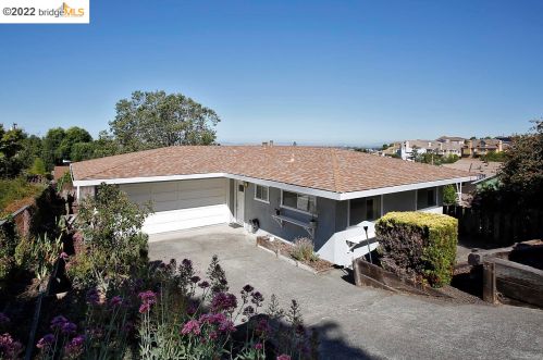 14671 Midland Rd, San Leandro, CA 94578-1330