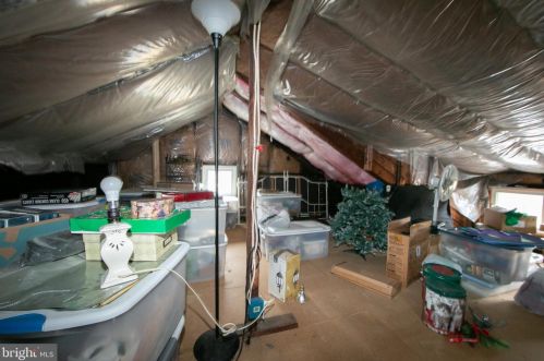 1909 Pt Pleasant Ave, West Deptford NJ 08096-4325 exterior