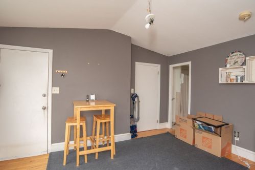 94 Langley St, Fall River MA 02720-4004 exterior