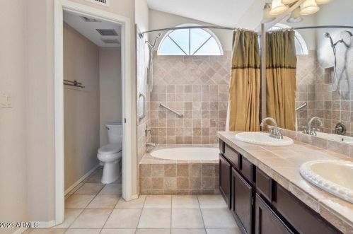 19608 36 St, Phoenix AZ 85050-3943 exterior