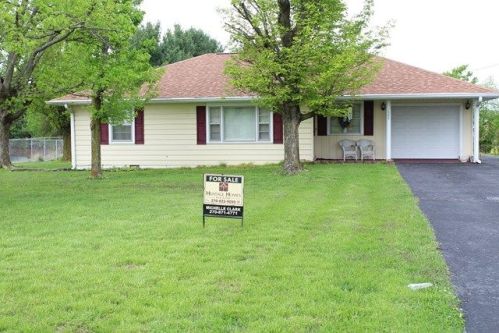 1304 Rosecreek Rd, Madisonville KY  42431-9639 exterior