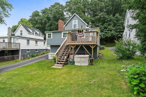 19 St, Weymouth MA 02191-1605 exterior