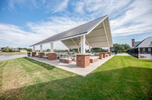 9006 Bonbrook Bnd Ln, Richmond TX 77469-4730 exterior