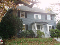 58 Hancock Ave, Newton, MA 02459-1751