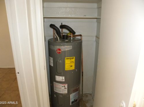 1002 27 Pl, Phoenix AZ 85008-1933 exterior