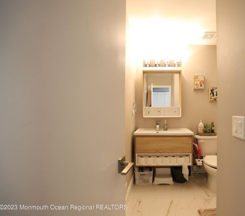 30 Renee Ct, Jackson Twp NJ 08527-2371 exterior