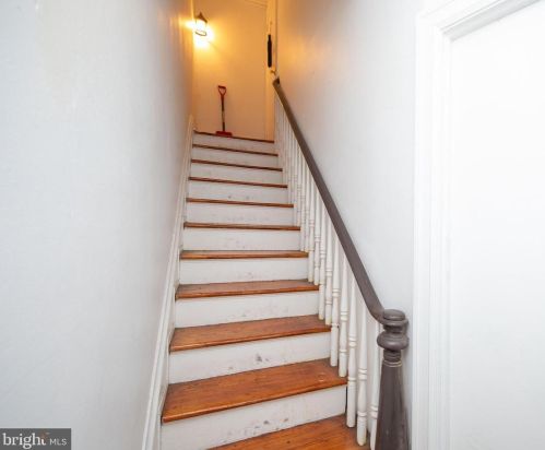 334 15 St, Philadelphia PA 19102-0010 exterior