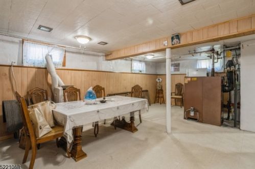 54 Meacham St, Belleville NJ 07109-1935 exterior