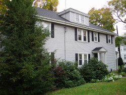 1616 Centre St, Newton, MA 02461-1258