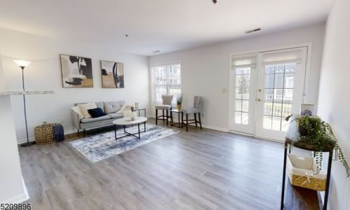 20 Midland Ave, Kearny NJ 07032-2783 exterior