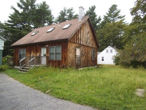 353 Pelham Rd, Amherst MA  01002-9708 exterior