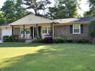 11017 Crestfield Dr, Huntsville, AL 35803-1065