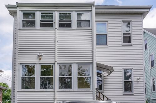 60 Gardner St, Newton MA 02458-1405 exterior