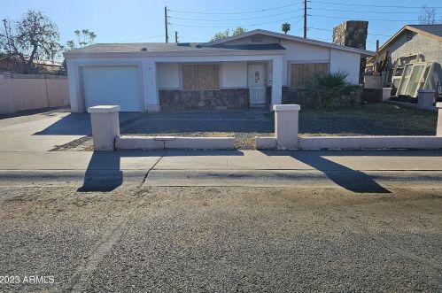 2312 51st Dr, Phoenix, AZ 85035-1941