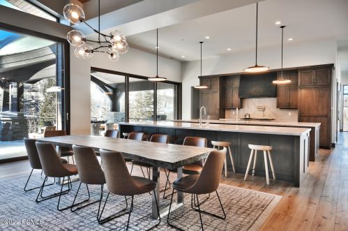 215 White Pne Cyn Rd, Park City UT 84060-6514 exterior