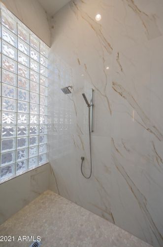 6417 30th Way, Phoenix AZ  85016-8927 exterior