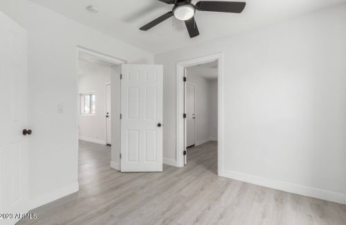 912 4 Ave, Phoenix AZ 85013-3034 exterior