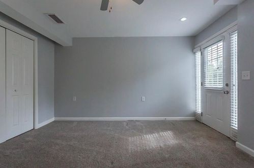 19 Hidden Lk Ct, Stockbridge GA 30281-1200 exterior