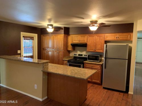 3011 Campo Bello Dr, Phoenix AZ  85032-1928 exterior