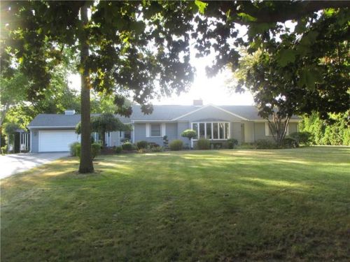 112 Brown Ave, Seekonk MA  02771-4401 exterior