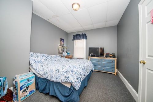 1029 Plymouth Ave, Fall River MA 02721-1939 exterior