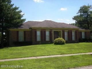 4018 Riveroaks Cir, Louisville KY  40241-2056 exterior