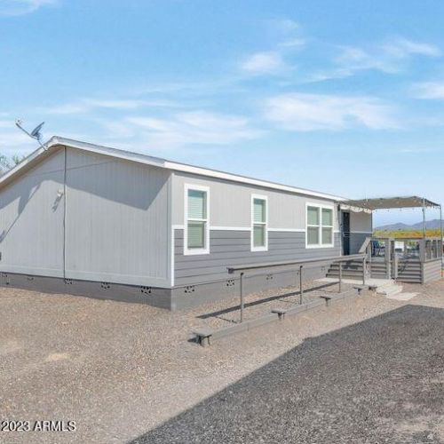 42330 3 St, Phoenix AZ 85086-7401 exterior