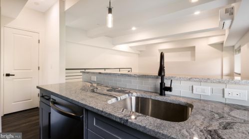 1825 Callowhill St, Philadelphia, PA 19130-4115