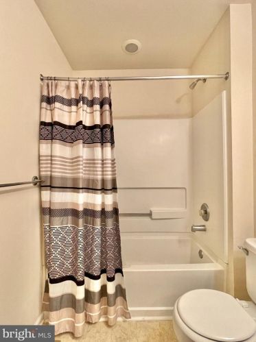 2506 Beacon Hl Dr, Erial NJ 08081-1106 exterior