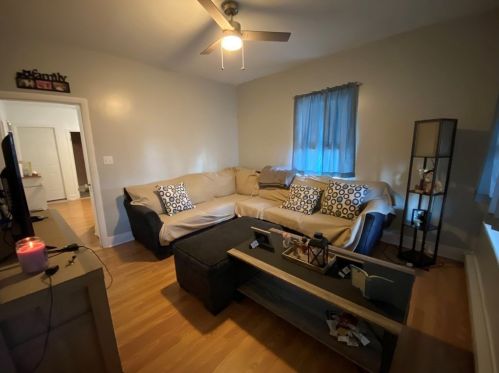 42 Esther St, Worcester MA 01607-1007 exterior