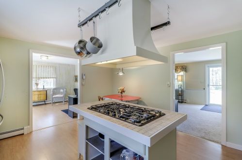 330 Hay Rd, Eastham MA  02642-2641 exterior